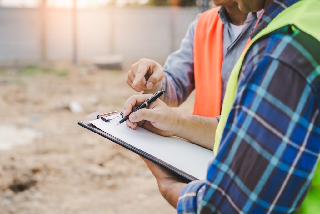 contractor meeting with client